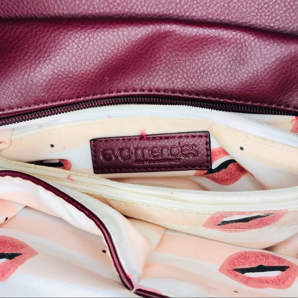 Eva Mendes Burgundy Purse - Picture 7 of 7